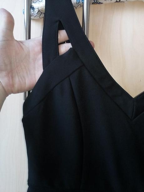 Malé černé peplum šaty vel. 38 - Obrázek č. 4