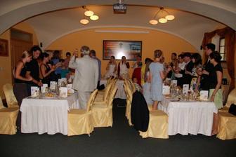 Hostina hotel Chvalská tvrz